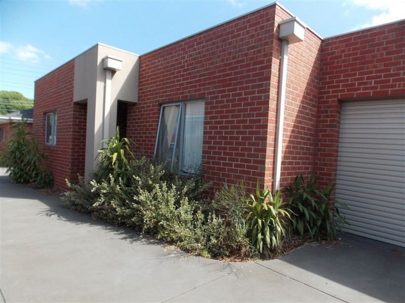 2/16 Asquith Street, Reservoir VIC 3073