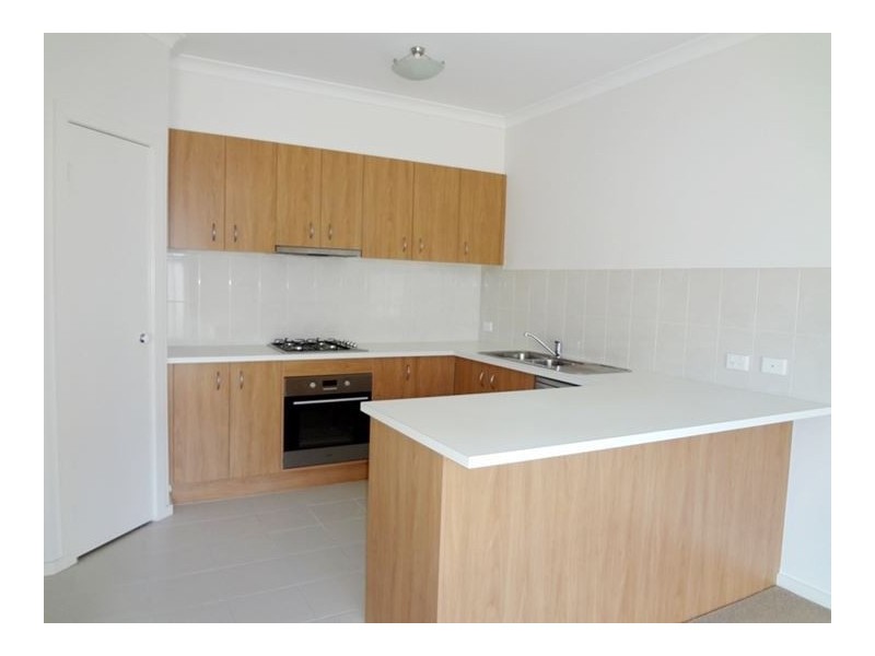 2 Prowse Walk, Epping VIC 3076