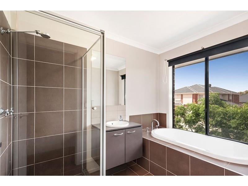 38 Loughton Avenue, Epping VIC 3076