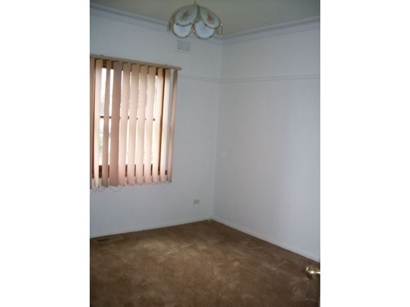 7 Poplar Street, Thomastown VIC 3074