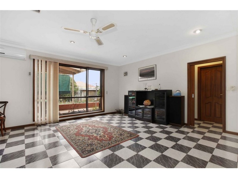 1 Cutler Court, Lalor VIC 3075