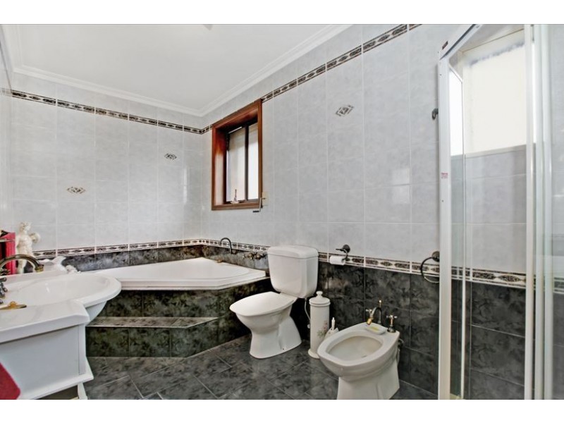 1 Cutler Court, Lalor VIC 3075