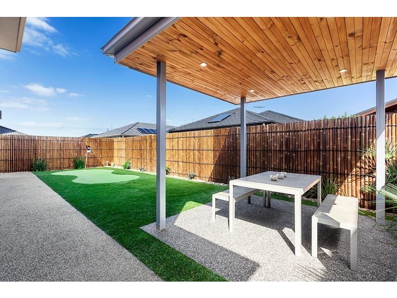 16 Baltic Grove, Epping VIC 3076