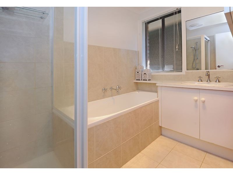 1 Guinea Court, Epping VIC 3076