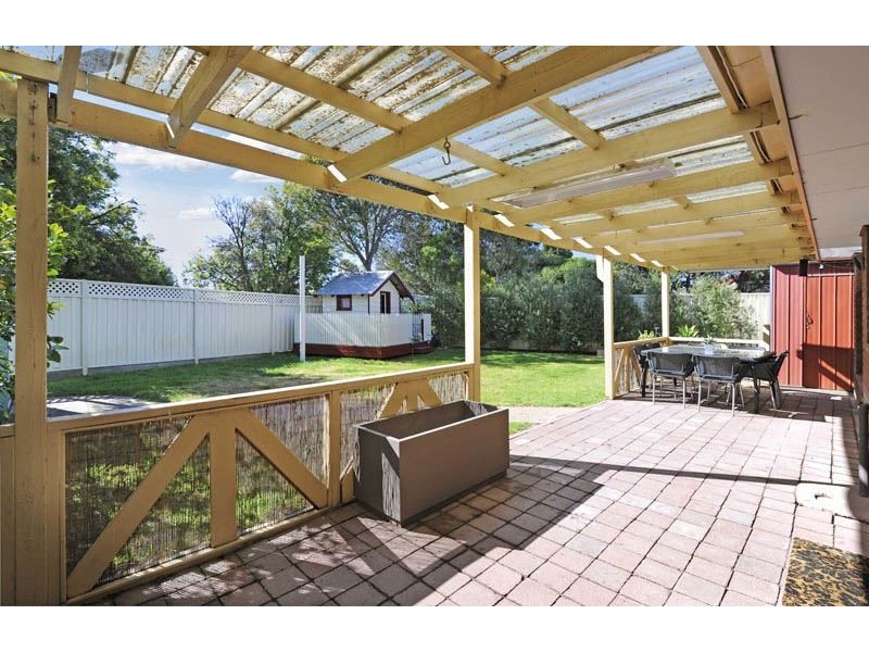 1 Guinea Court, Epping VIC 3076