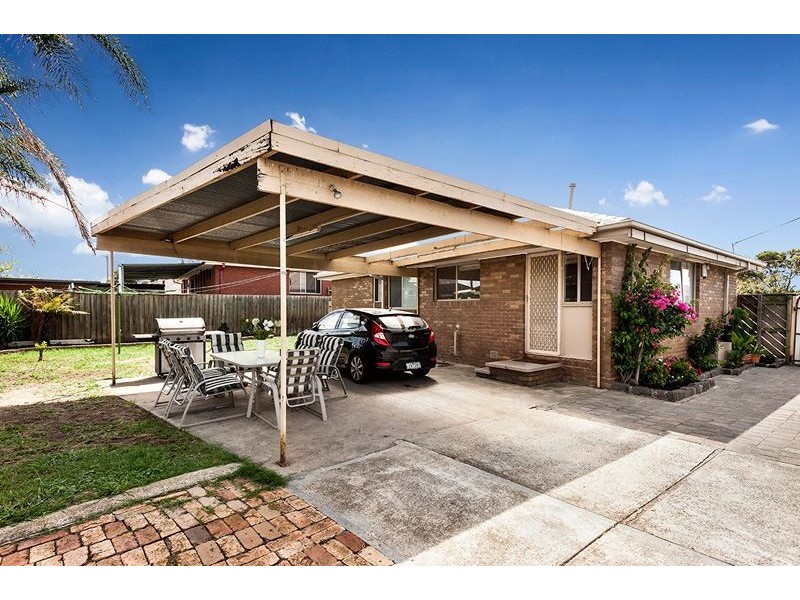 19 Buller Parade, Lalor VIC 3075