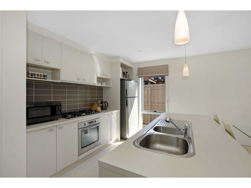 18 Sundial Parade, Epping VIC 3076