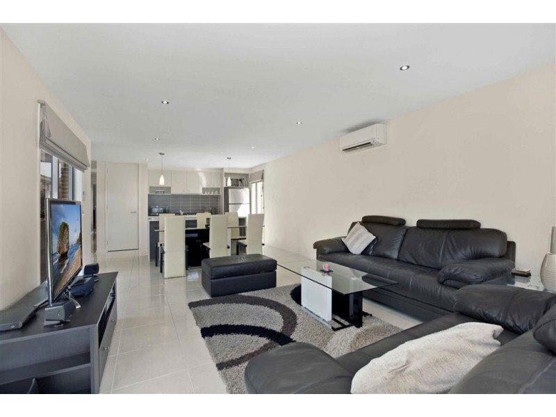 18 Sundial Parade, Epping VIC 3076