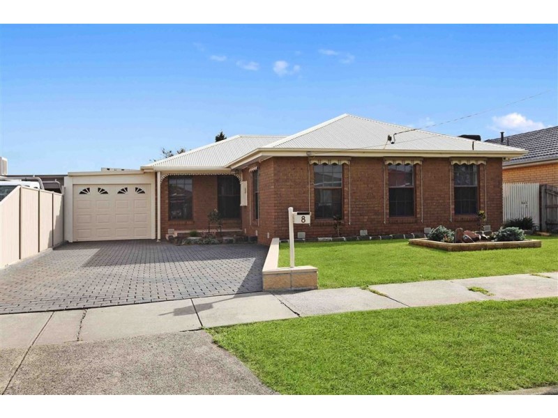 8 Tunbridge Crescent, Lalor VIC 3075