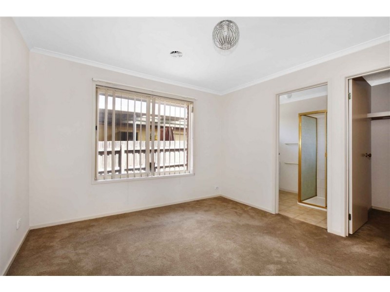 29 Halter Crescent, Epping VIC 3076