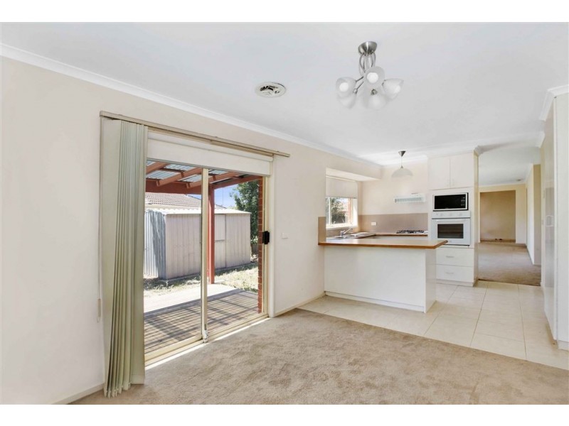 29 Halter Crescent, Epping VIC 3076