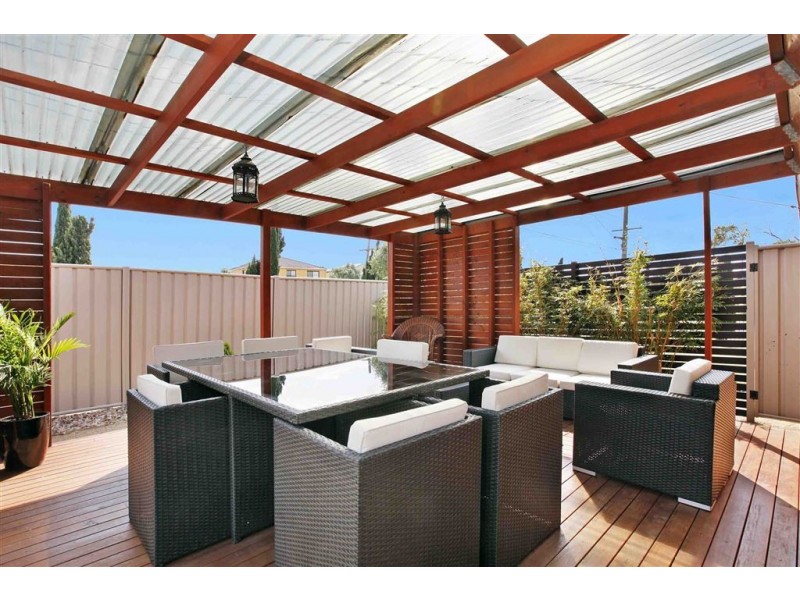 25 Barry Road, Thomastown VIC 3074