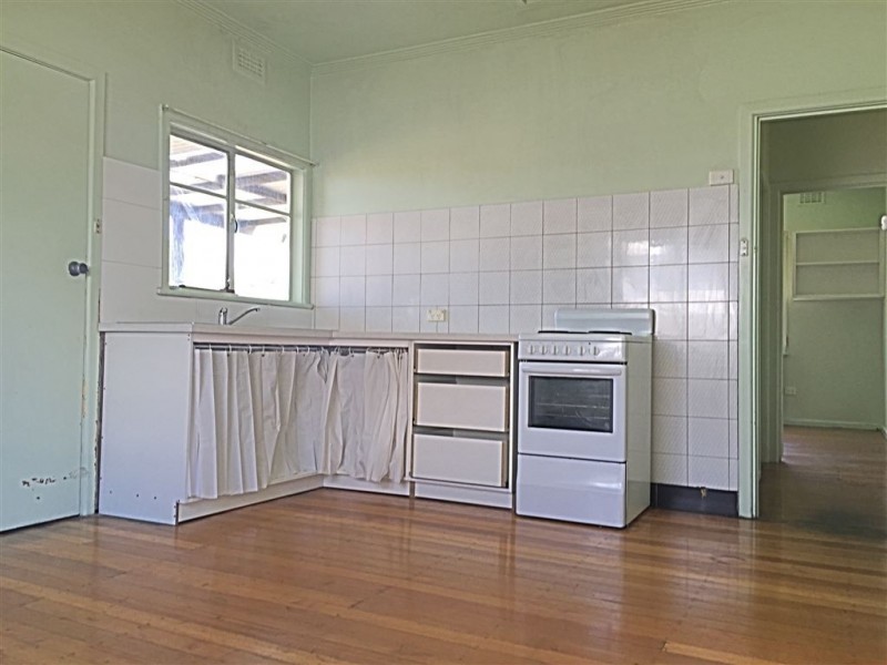 35 Cedar Street, Thomastown VIC 3074