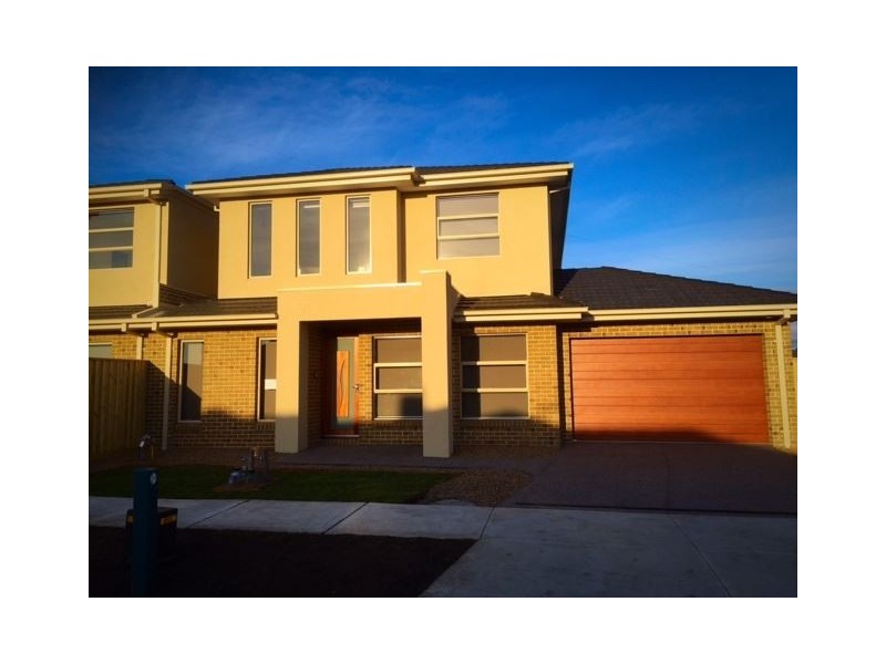 18 Alessi Avenue, Epping VIC 3076
