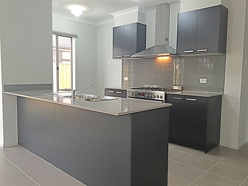 12 Cropley Terrace, Mernda VIC 3754