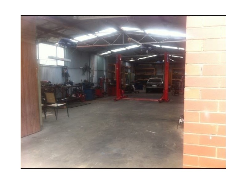 32 Buch Avenue, Epping VIC 3076