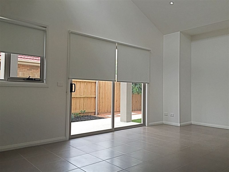 2/143 Messmate Street, Lalor VIC 3075