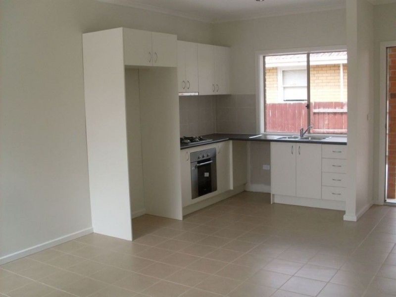 2/46 Cyprus Street, Lalor VIC 3075