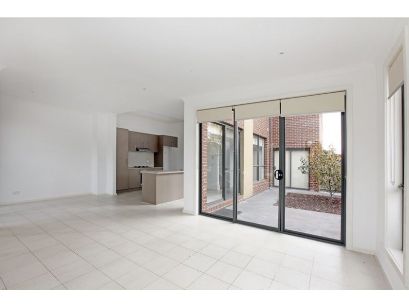 15 Duke Street, Epping VIC 3076