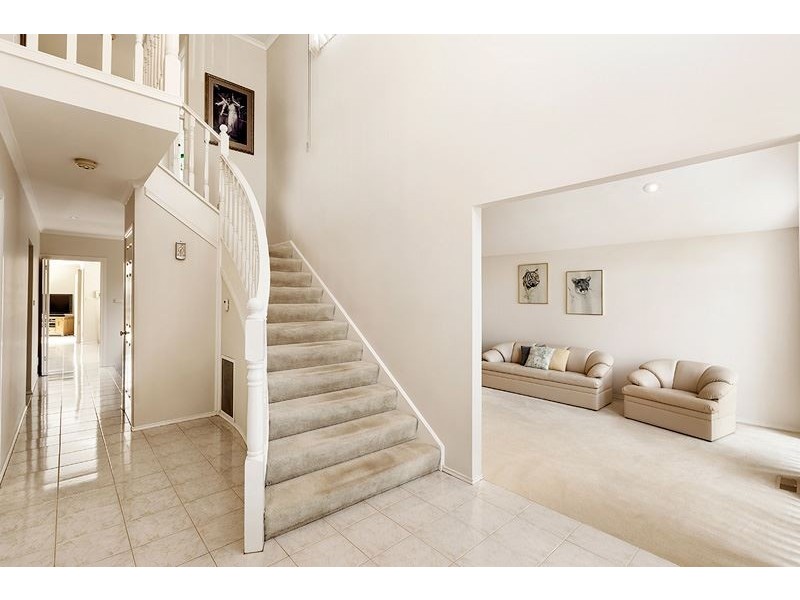 6 Jaguar Court, Epping VIC 3076