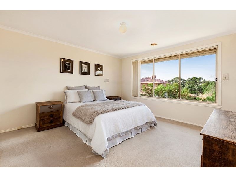 6 Jaguar Court, Epping VIC 3076