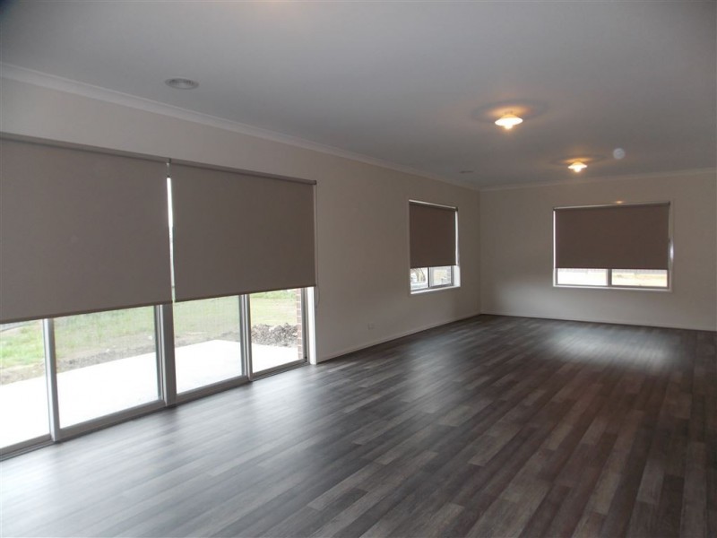 3 Kingscote way, Epping VIC 3076