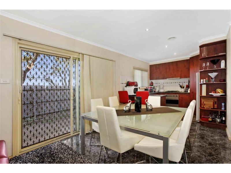 2/5 Ilani Street, Epping VIC 3076