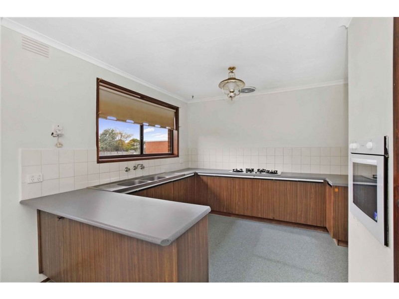 60 Casey Drive, Lalor VIC 3075