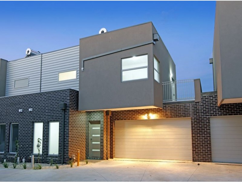 200R Mosaic Drive, Lalor VIC 3075