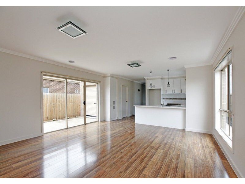 1 Lydgate Terrace, Epping VIC 3076