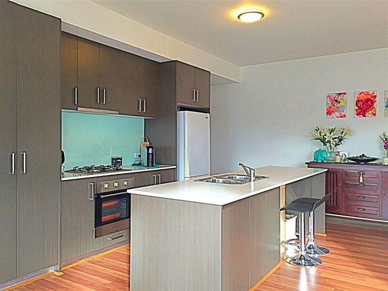 206/82 Epping Road, Epping VIC 3076