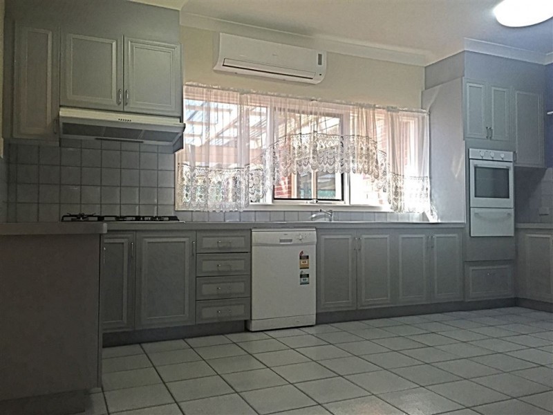 28 Charlotte Road, Mill Park VIC 3082