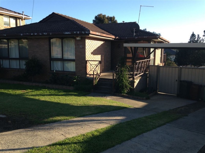16 Ashford Crescent, Westmeadows VIC 3049