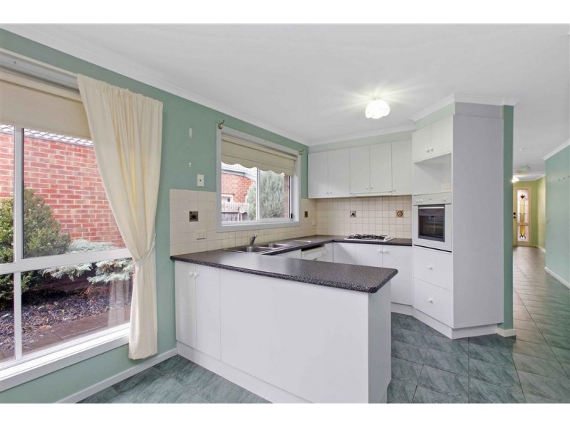 39 Rio Grande Drive, Roxburgh Park VIC 3064