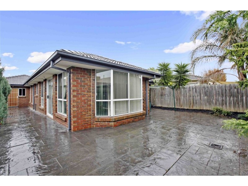 39 Rio Grande Drive, Roxburgh Park VIC 3064