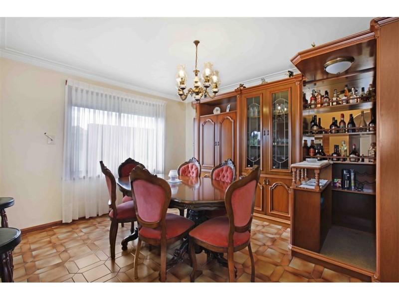 4 Brigette Court, Lalor VIC 3075