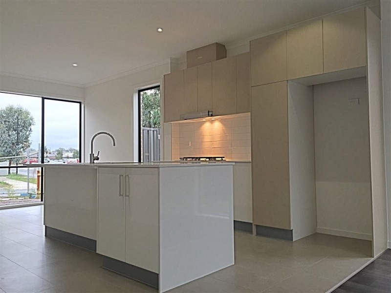 32 Ramez Drive, Mernda VIC 3754