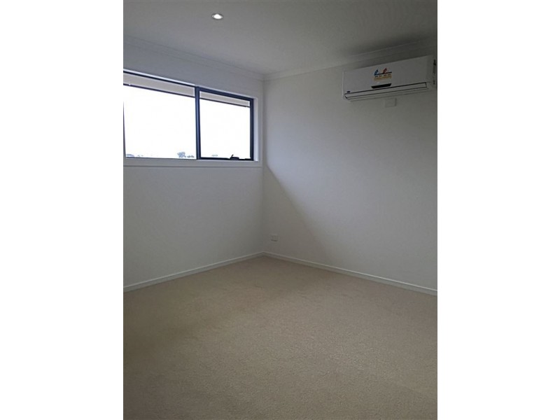 32 Ramez Drive, Mernda VIC 3754