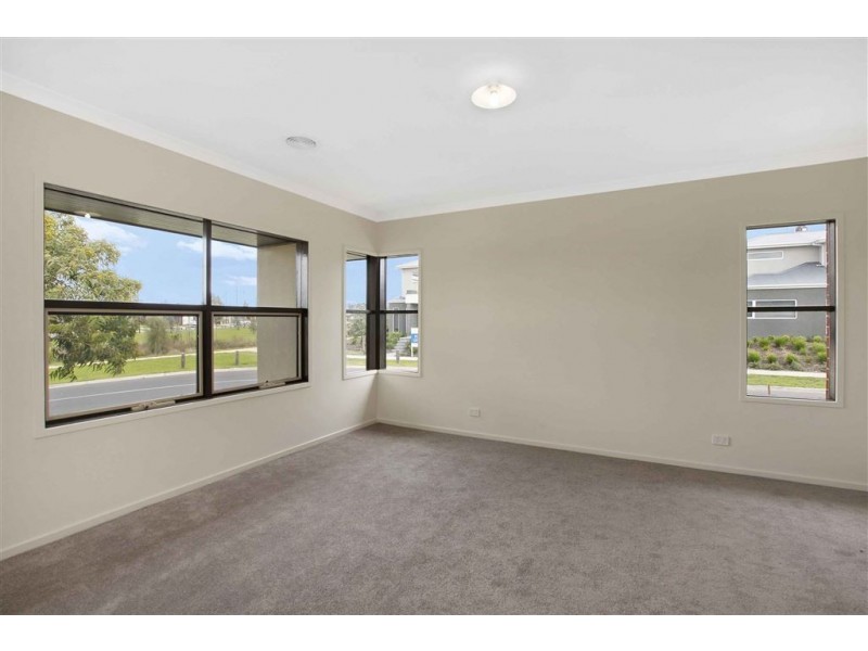 8 Coppice Street, Mernda VIC 3754