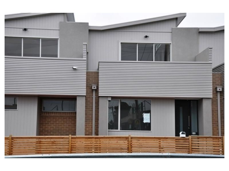 4/2 Glenroy Road, Glenroy VIC 3046
