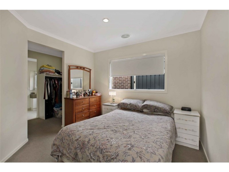 32 Grattan Street, South Morang VIC 3752