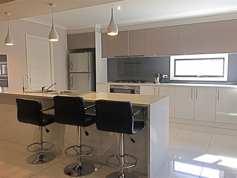 93 Moffat Drive, Lalor VIC 3075
