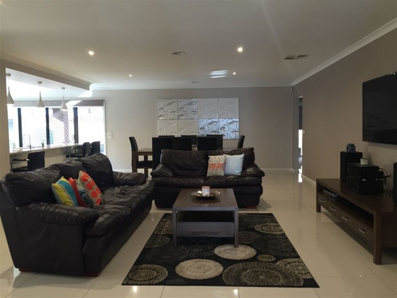93 Moffat Drive, Lalor VIC 3075