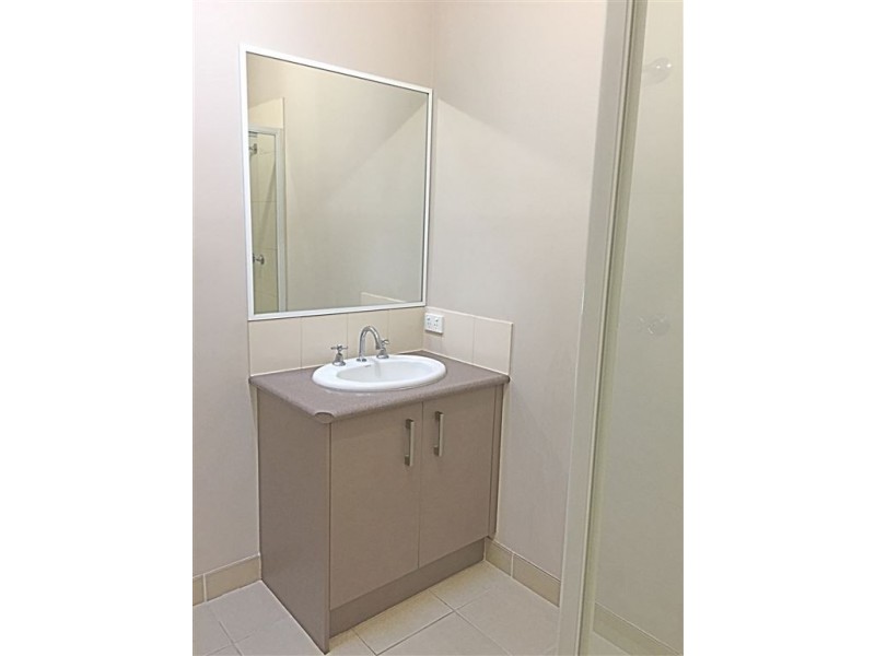 99 Cradle Mountain Drive, Craigieburn VIC 3064