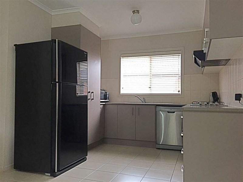 99 Cradle Mountain Drive, Craigieburn VIC 3064