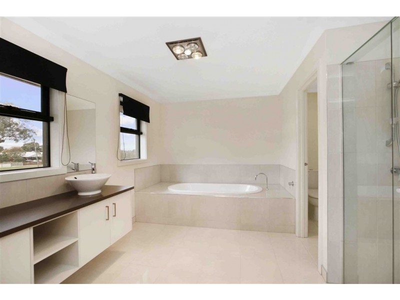 11 Jordi Place, Epping VIC 3076