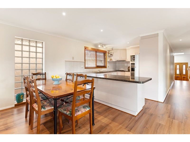 6 Cromwell Court, Lalor VIC 3075