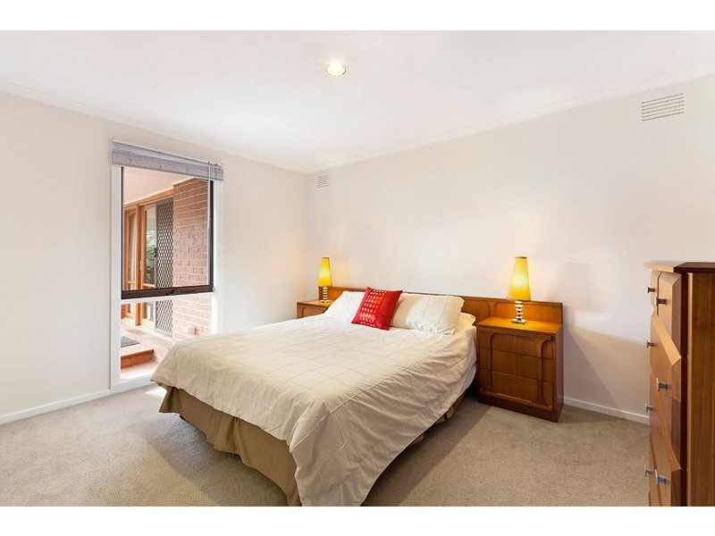 6 Cromwell Court, Lalor VIC 3075