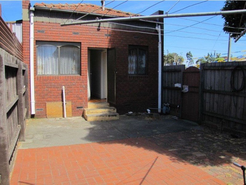 2/950 High Street, Reservoir VIC 3073