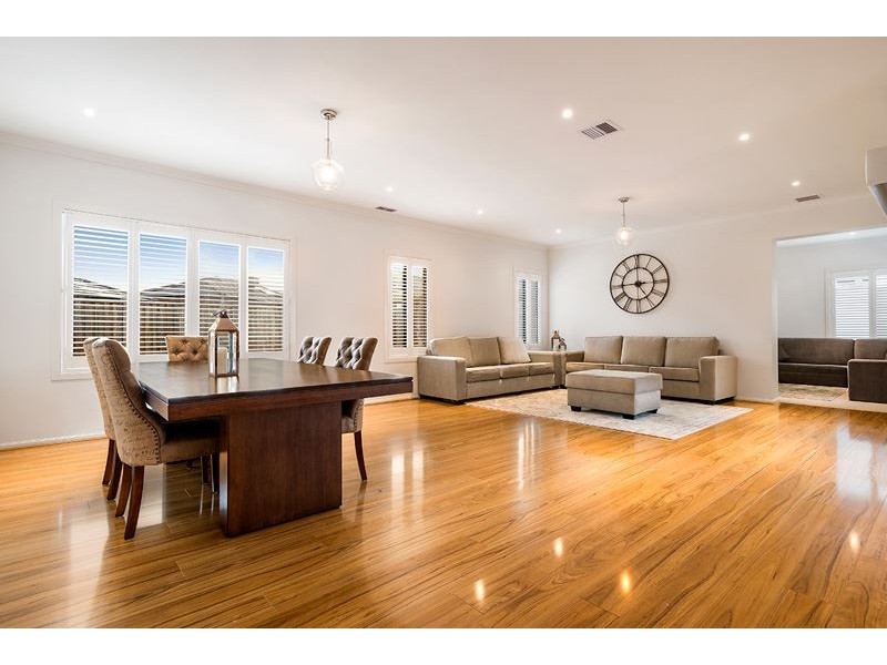 11 De Rossi Boulevard, Wollert VIC 3750